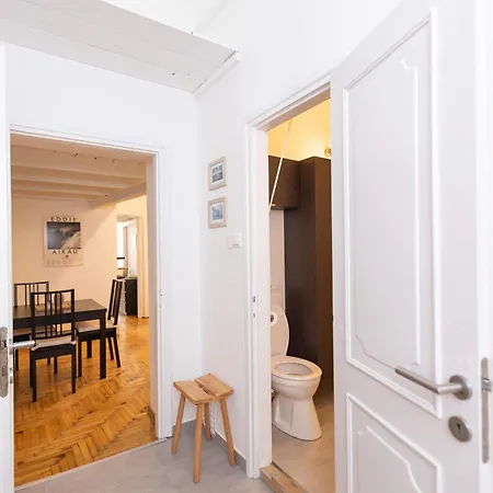 Ultra - Comfy Budapest